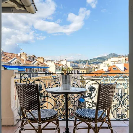 Perchoir Au Coeur De Appartement Nice